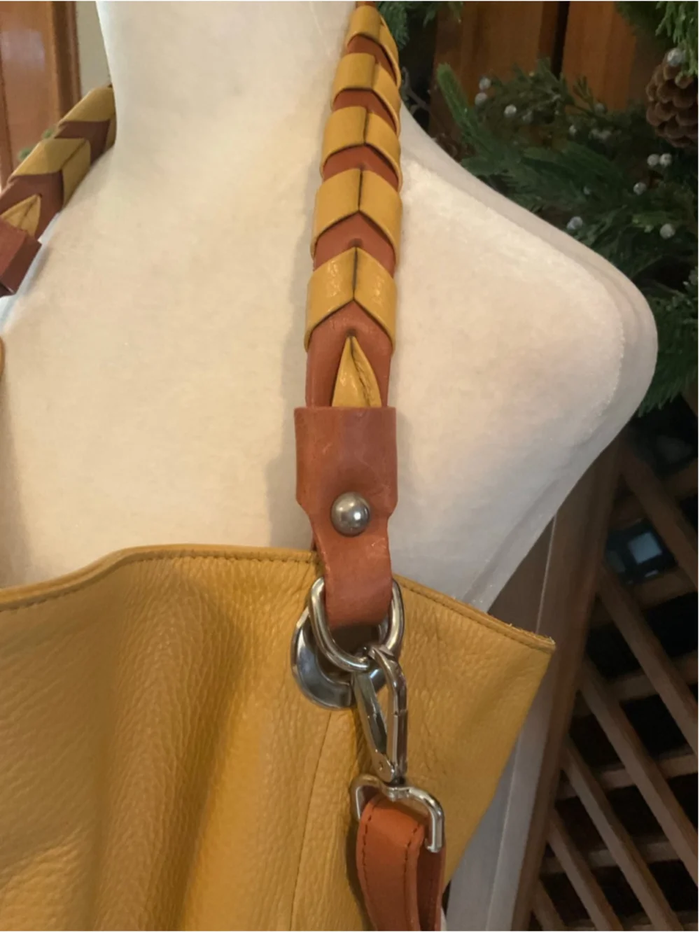 Valentina Genuine Leather Yellow Hobo Shoulder Bag Made in Italy Woven Strap